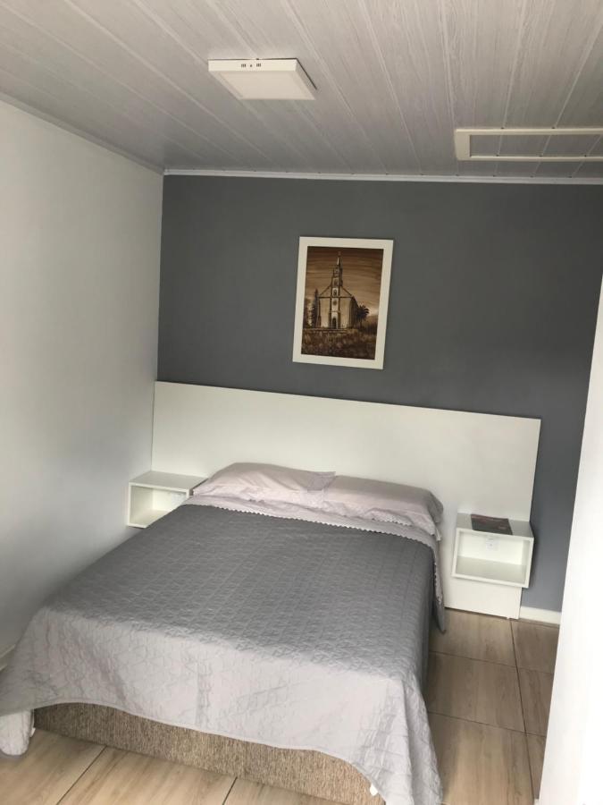 Suite Em Gramado, Proxima A Avenida Das Hortencias Extérieur photo
