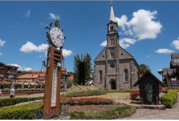 Suite Em Gramado, Proxima A Avenida Das Hortencias Extérieur photo